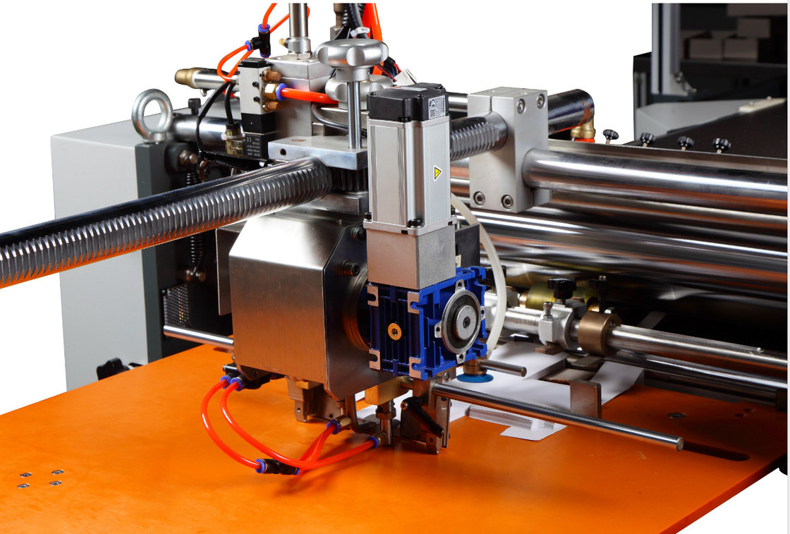 Posizionamento visivo Automatic Case Maker Hard Cover Machine Lining Machine 20-30 PCS/MIN