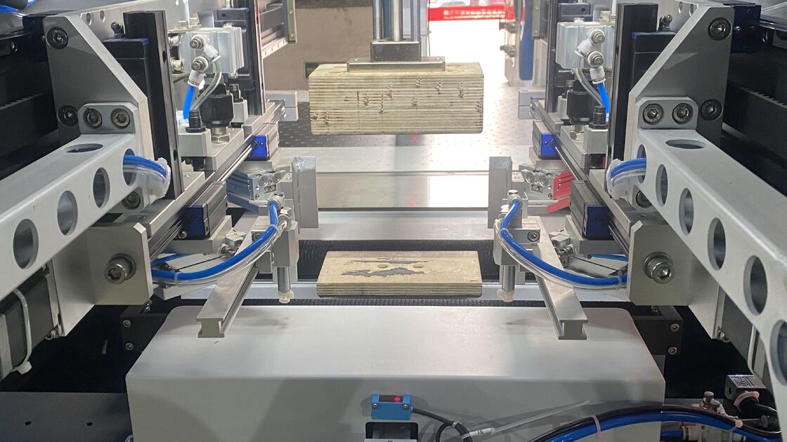 Doppia alimentazione doppia formazione rigida scatola macchina di produzione veloce velocità alta precisione pieno controllo servo