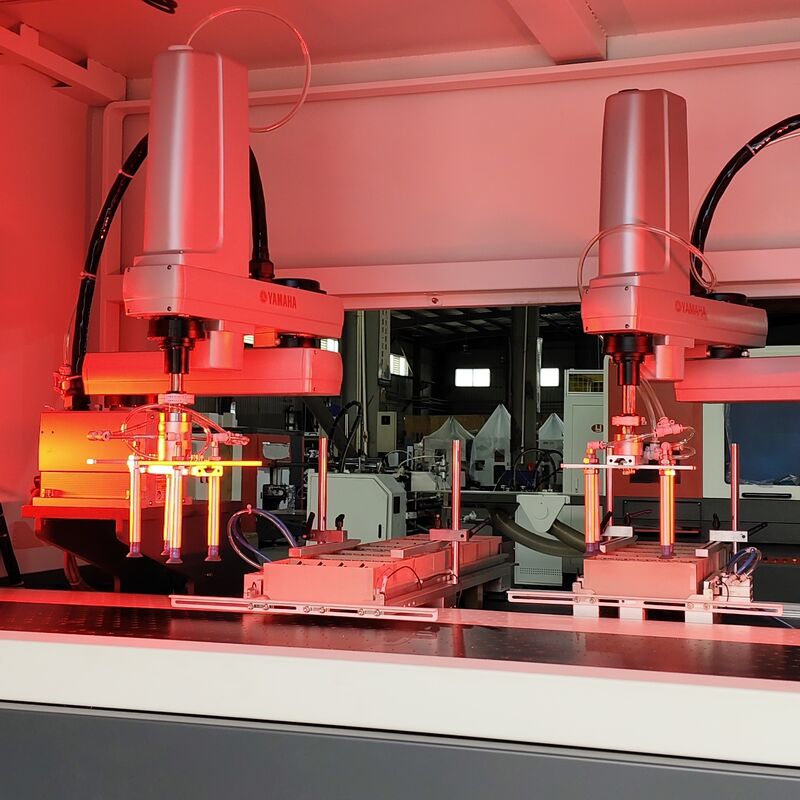 Linea di produzione scatole rigide 2 in 1 3000CZ Intellegent, 70 pezzi/min, basso consumo energetico