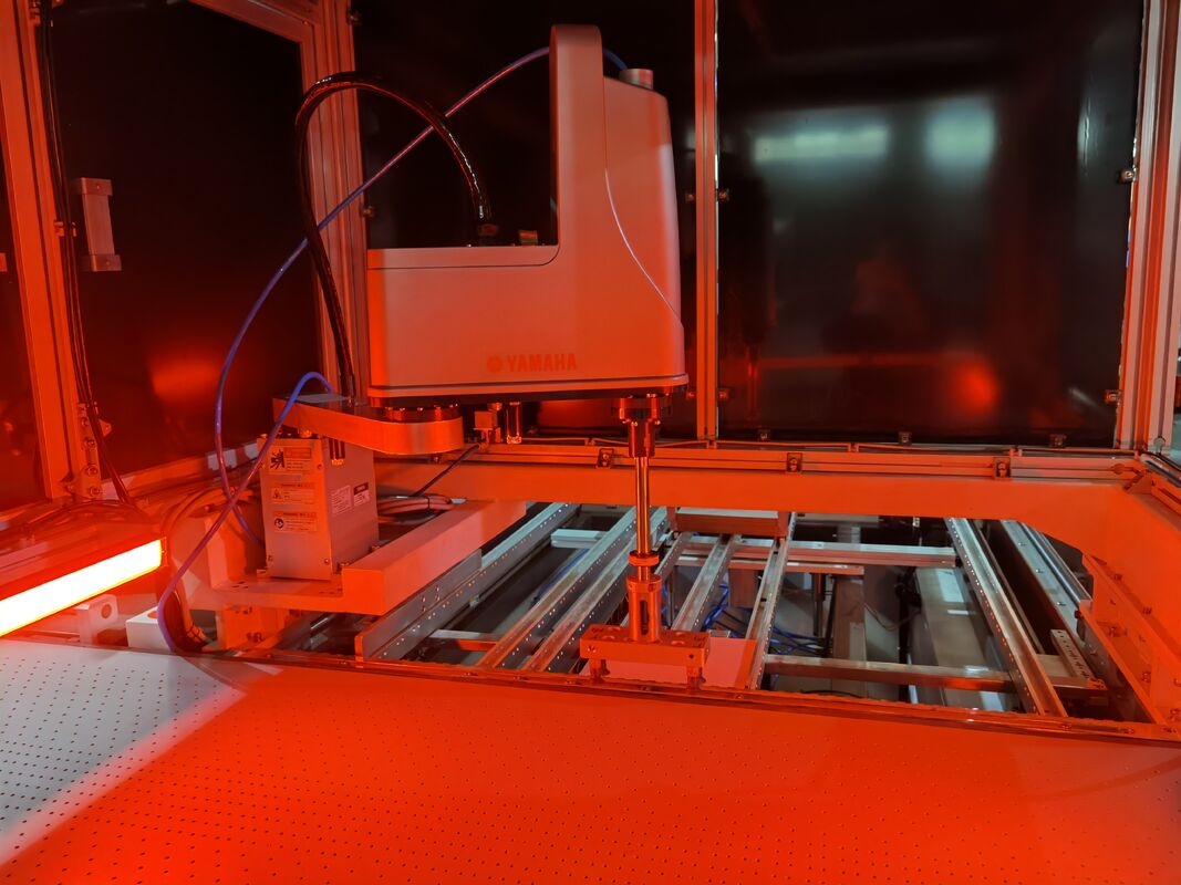 PLC con interfaccia touchscreen macchina di posizionamento automatico velocità di produzione automatica 35-45pcsmin