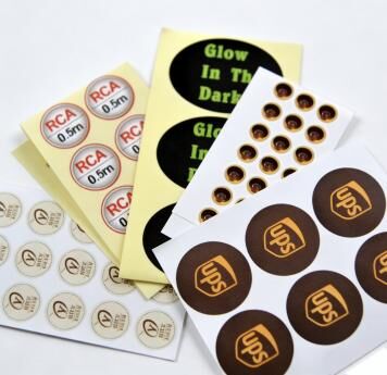 LY-RM-1209 Macchina di taglio di materiali flessibili non metallici (macchina per la produzione di campioni) Macchina per il campionamento CNC/macchina per la produzione di campioni/produzione a piccoli lotti/macchina per il taglio di materiali